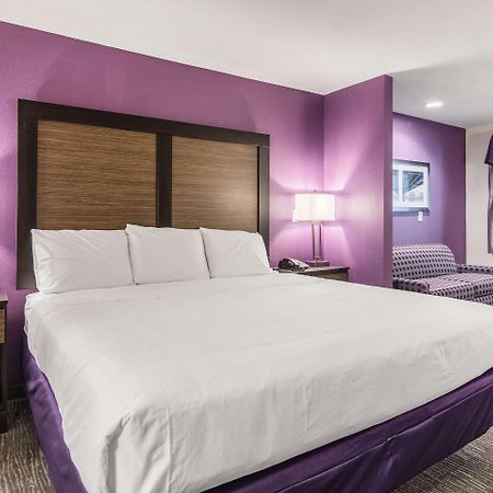 Econo Lodge Inn & Suites North Little Rock Near Riverfront Екстер'єр фото