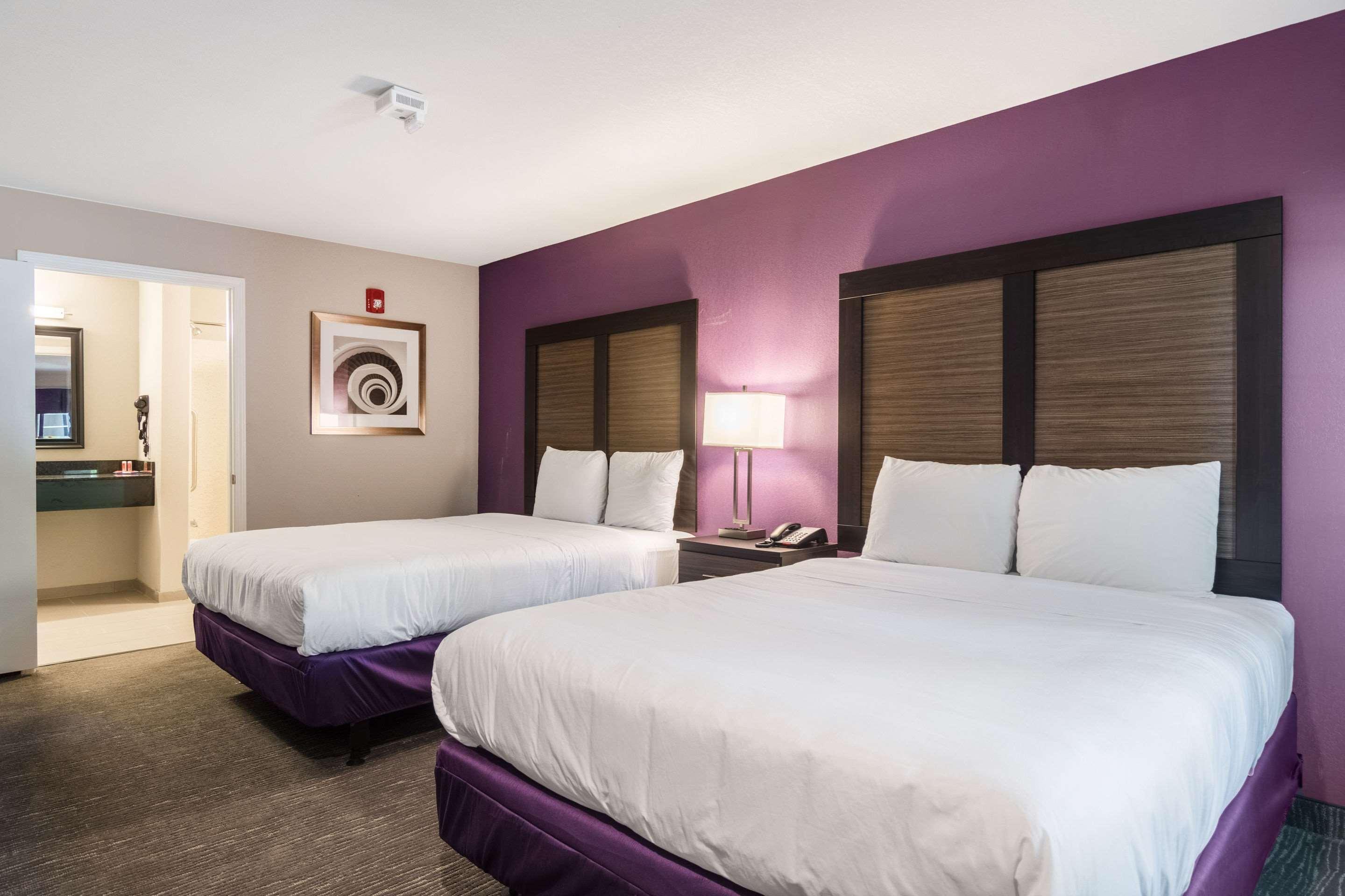 Econo Lodge Inn & Suites North Little Rock Near Riverfront Екстер'єр фото